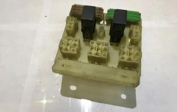 Volvo S40, V40 Fuse box set