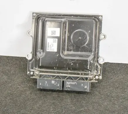 Volvo XC40 Engine control unit/module MB1757450100 0000012143