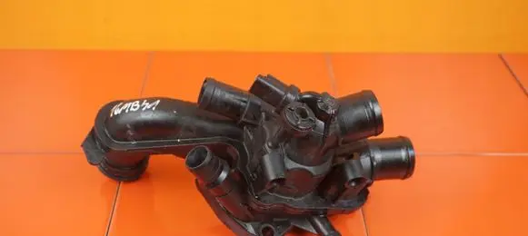 Peugeot RCZ Thermostat/thermostat housing 9808647080 5FU
