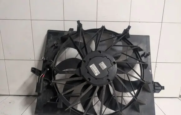 BMW 5 E60 E61 Air conditioning (A/C) fan (condenser) 6946638 28905000001 04390202