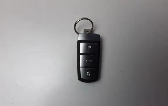 Volkswagen PASSAT B7 Ignition key/card 