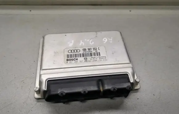 Audi A6 S6 C5 4B Engine control unit/module 4B0907552C 0261204767