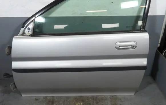 Honda HR-V Front door