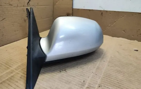 Hyundai Elantra Front door electric wing mirror E4012152 E4012151