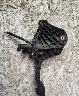 Volkswagen PASSAT B6 Clutch pedal 3C1721059Q
