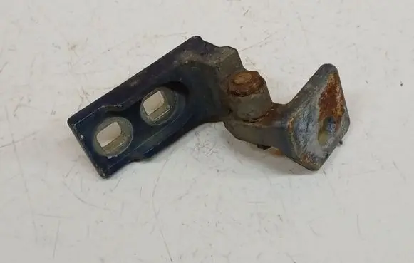 Opel Corsa D Front door upper hinge