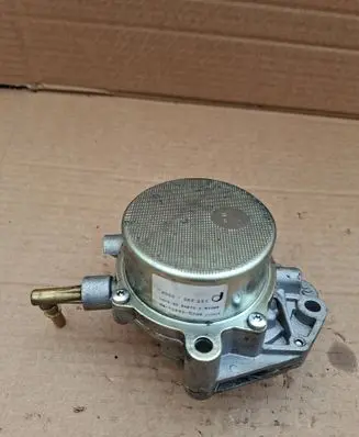 Land Rover Range Rover Sport L494 Vacuum pump 9H2Q2A451BE