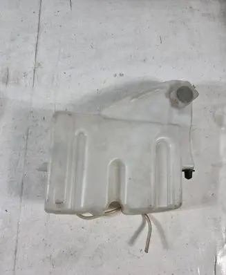 Mitsubishi Canter Windshield washer fluid reservoir/tank SPRYSKOWCANTER