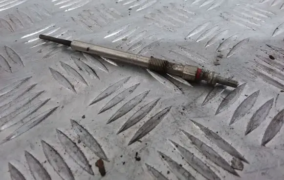 Volvo S80 Glow plug 0250403001