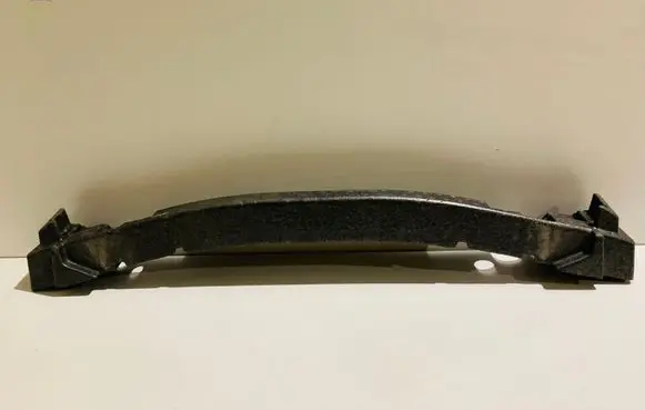 Front bumper foam support bar