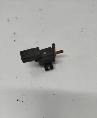 Volkswagen Golf Plus Turbo solenoid valve 03C906283B 70258800