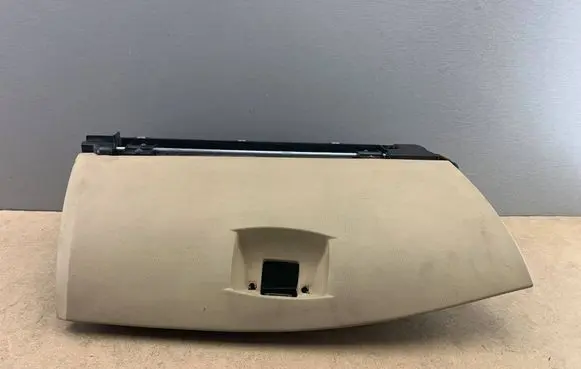BMW 5 E60 E61 Glove box 7034080 51167063451 7063451