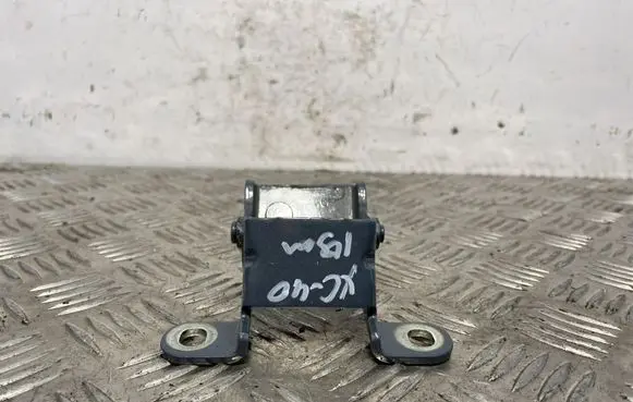 Volvo XC40 Tailgate/trunk/boot hinge 31663169
