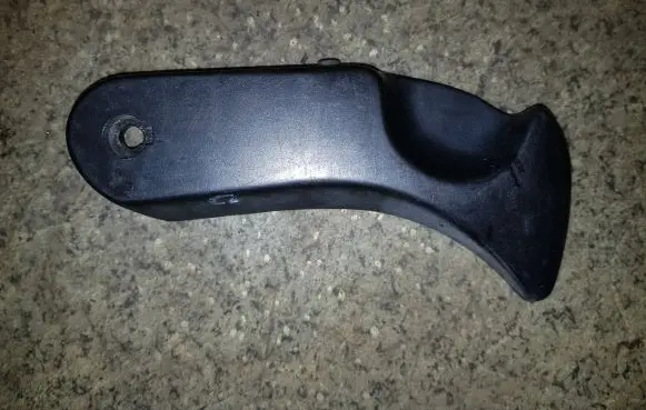 BMW 7 E38 Engine bonnet (hood) release handle 8242772
