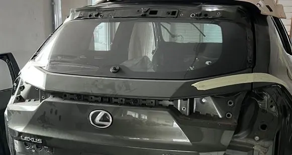 Lexus UX Tailgate/trunk/boot lid 