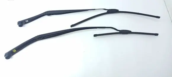 Hyundai Ioniq 5 Headlight wiper blade set 