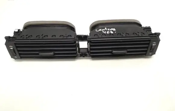 Volvo V70 Dash center air vent grill 30755181 30676292 30643315