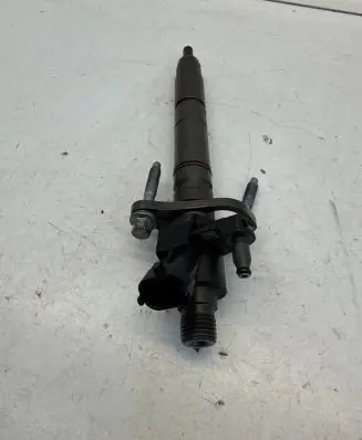 Land Rover Discovery 4 - LR4 Fuel injector 9X2Q9K546DB 120412 0445116
