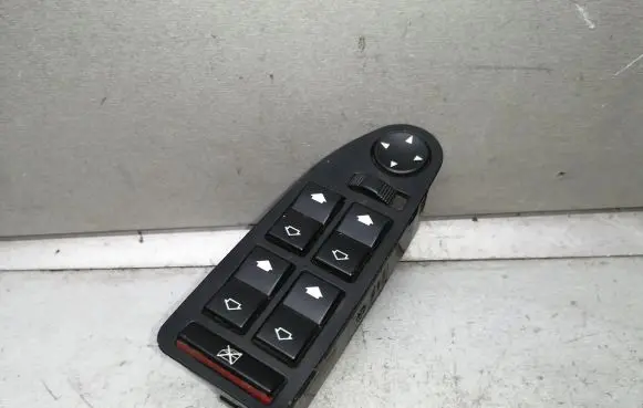 BMW 5 E39 Electric window control switch 6904306