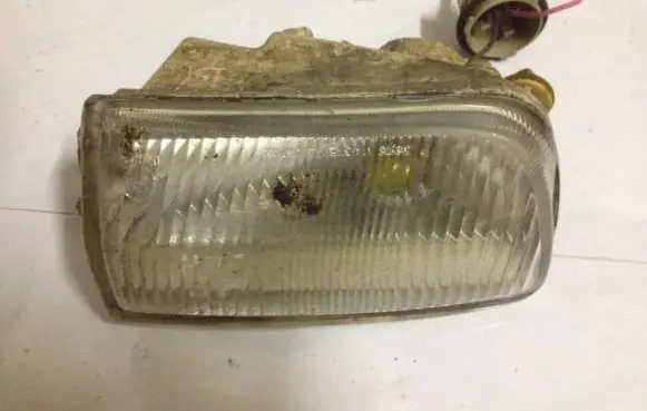 Mitsubishi Galant Front fog light 11437577R