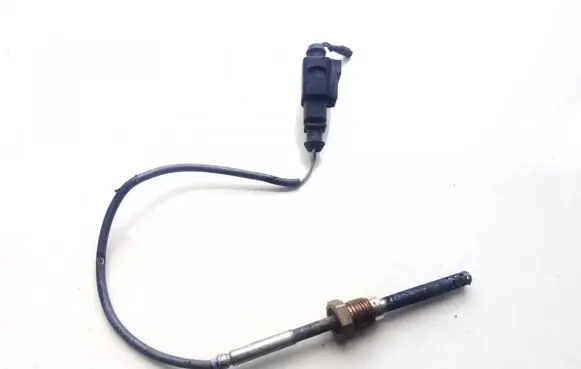 Audi A4 S4 B8 8K Exhaust gas temperature sensor 03l906088d