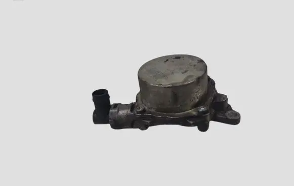 Renault Laguna III Vacuum pump 8200845984
