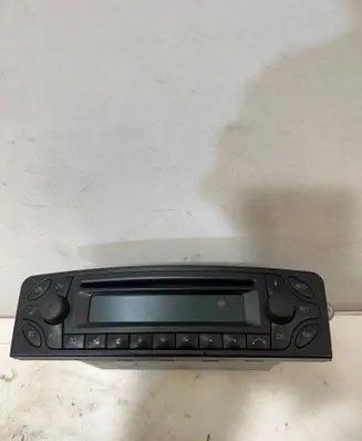 Mercedes-Benz C W203 Radio/CD/DVD/GPS head unit A2038204685 31103721 BE4718