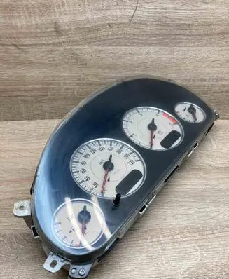 Chrysler Voyager Speedometer (instrument cluster) P56044987AB TN1575302041 LHD