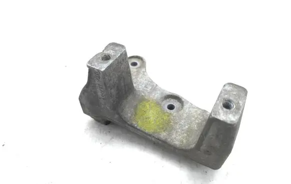 Peugeot 407 Gearbox mounting bracket 9648276180