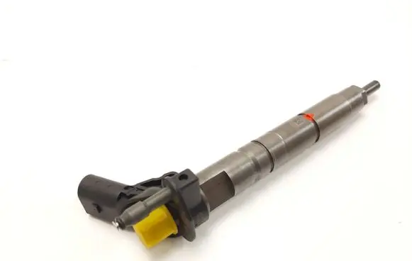 Mercedes-Benz E W212 Fuel injector A6420701187 0445116026