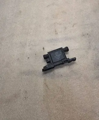 Audi A8 S8 D2 4D Door control unit/module 4A0959981A D104A
