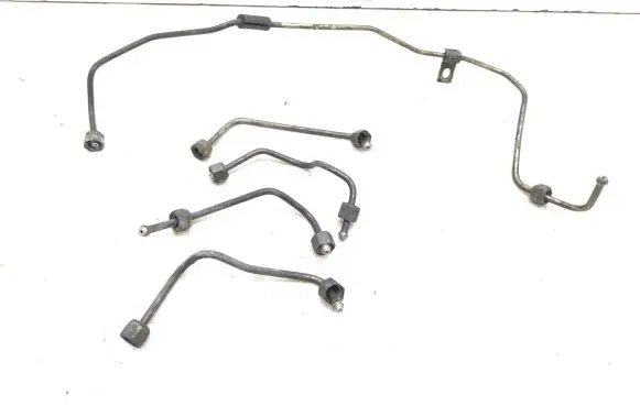 Renault Espace IV Fuel injector supply line/pipe 