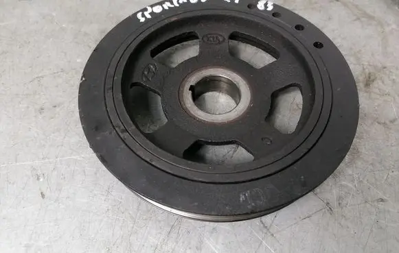 KIA Sportage Crankshaft pulley 12P
