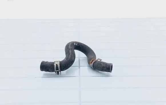 Honda Civic Engine coolant pipe/hose