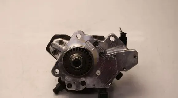 Renault Laguna III Fuel injection high pressure pump 0445010099