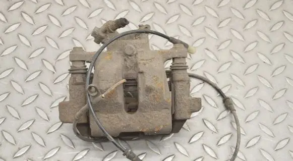 Land Rover Discovery 4 - LR4 Rear brake caliper