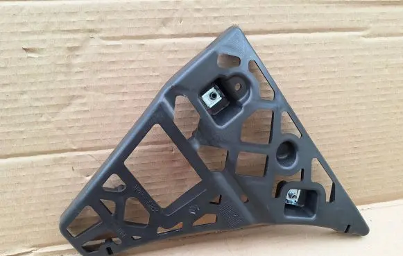Ford Transit Front bumper mounting bracket 6C1117B750 1437152 3248077
