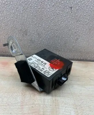 Mercedes-Benz E W211 Alarm control unit/module A2118209626