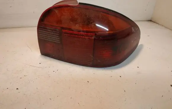 Ford Mondeo MK I Rear/tail lights 93B613N004