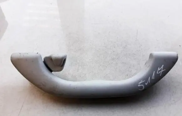 Volkswagen PASSAT B5 Rear interior roof grab handle 3b0857607a