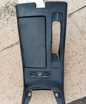 Toyota Avensis T250 Car ashtray 0000