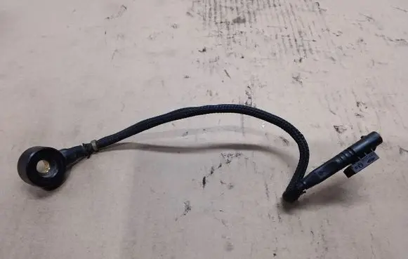Mercedes-Benz Sprinter W906 Detonation knock sensor A0071531228