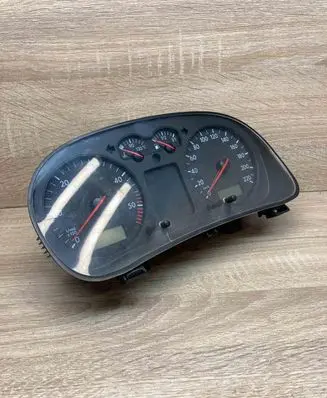 Volkswagen Golf IV Speedometer (instrument cluster) 1J0919860B 110008773