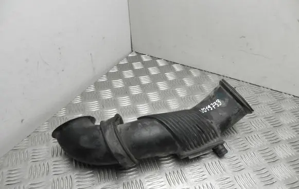 Audi A5 8T 8F Air intake hose/pipe 7L6129609E VD19733