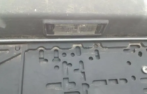 Peugeot 106 Number plate light