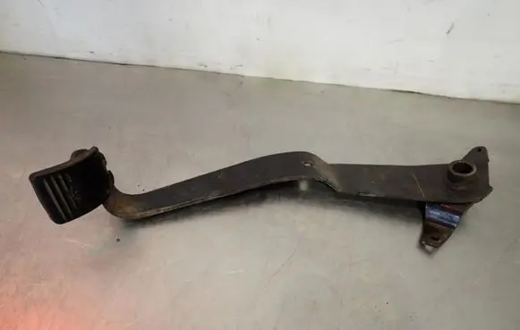 Volkswagen Transporter - Caravelle T3 Clutch pedal 