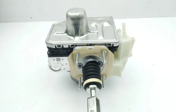 Mazda CX-30 Brake booster D42E439A0C
