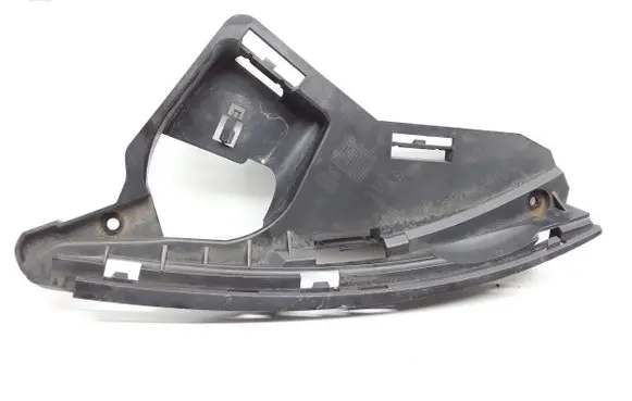 Volvo XC60 Front bumper mounting bracket 30763433