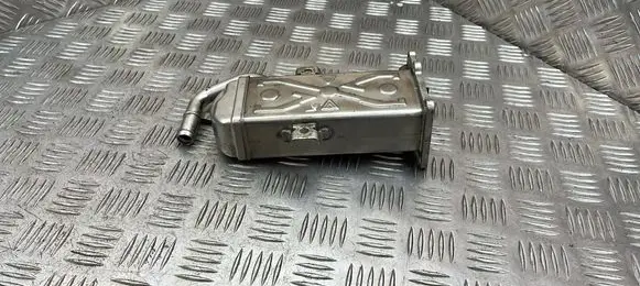 Audi A1 EGR valve cooler 131809001116