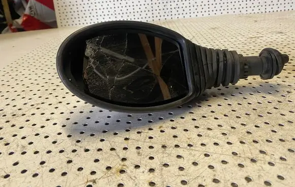Microcar M.GO Coupe wind mirror (mechanical) 